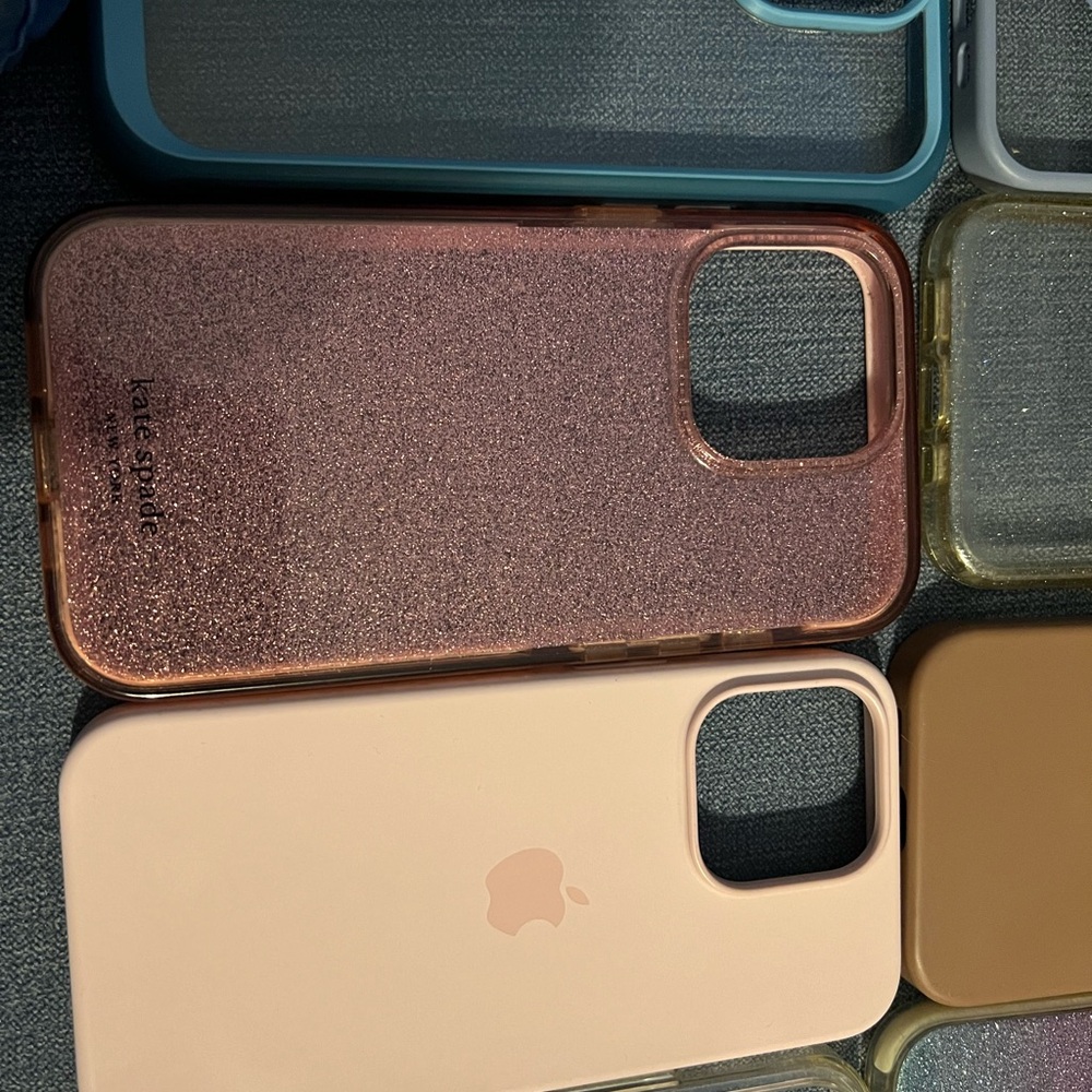 10 IPhone 13 Pro case bundle - Picture 2 of 5